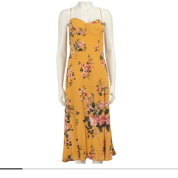 Beautiful floral chiffon dress. ❤️ like new - Picture 1 of 5
